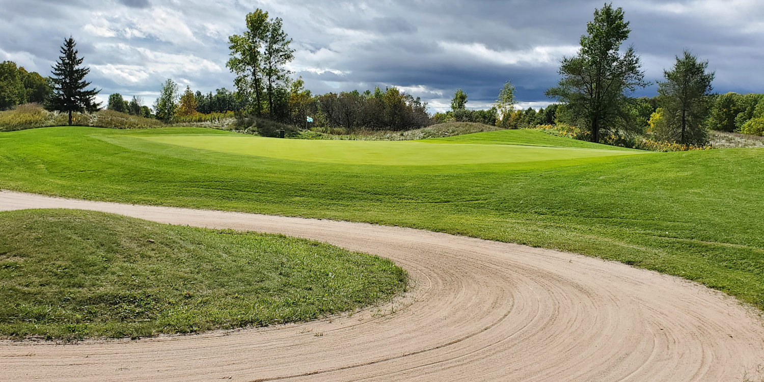 The National at Fox Hills Resort